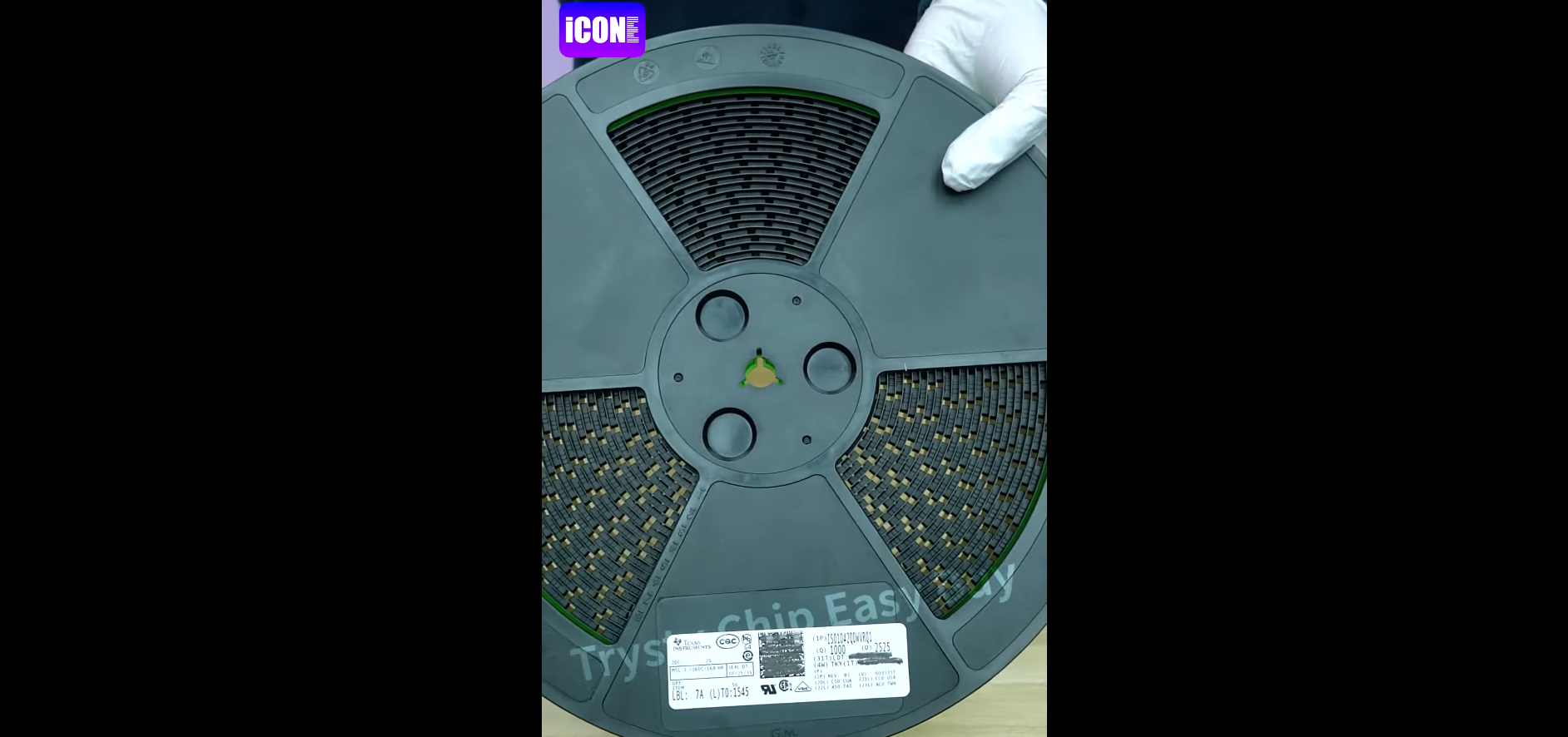 ISO1042QDWVRQ1 CAN Interface IC, Unboxing of the electronic components. | ICONECIHP Website